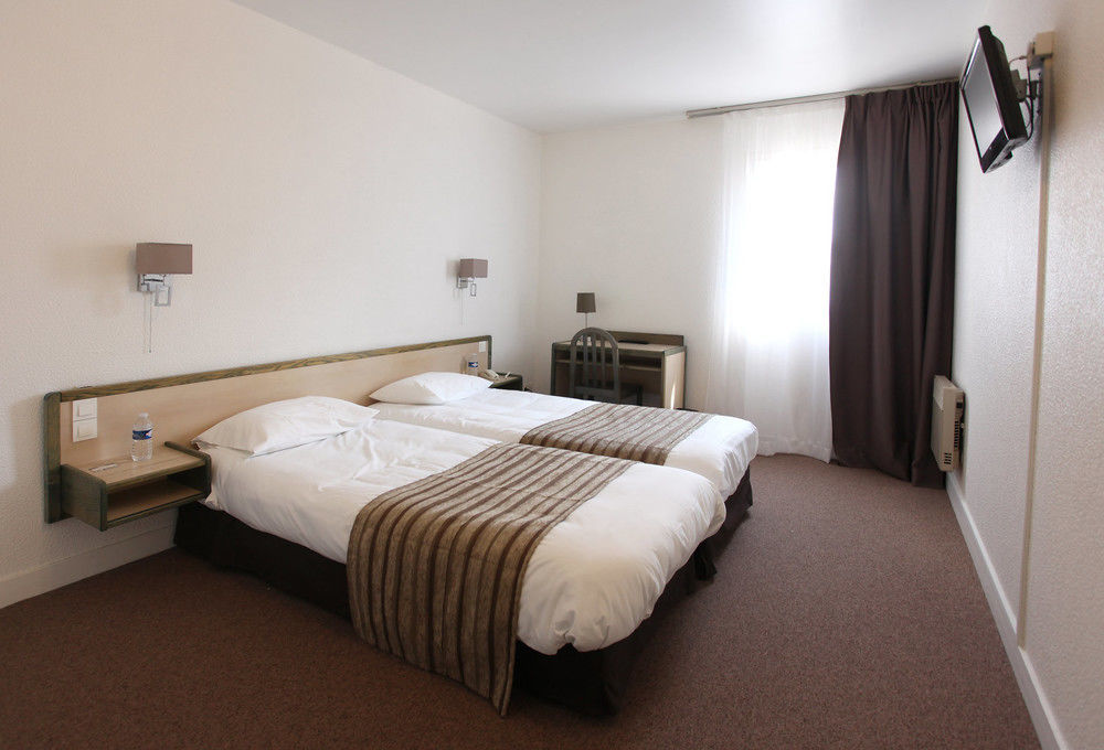 Hotel La Buissonnière à Corbigny Extérieur photo